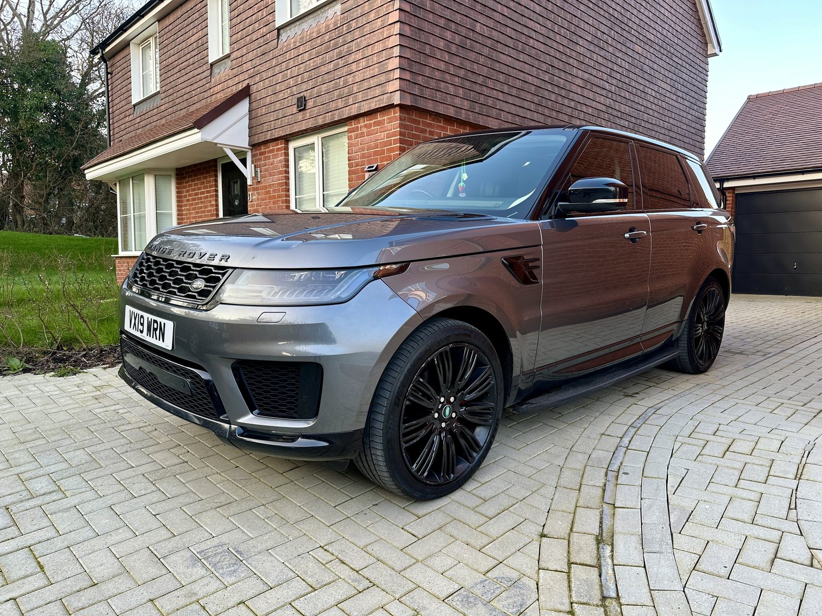 2019 Range Rover Sport HSE Dynamic, previously purchased by Sovereign Car Buyers